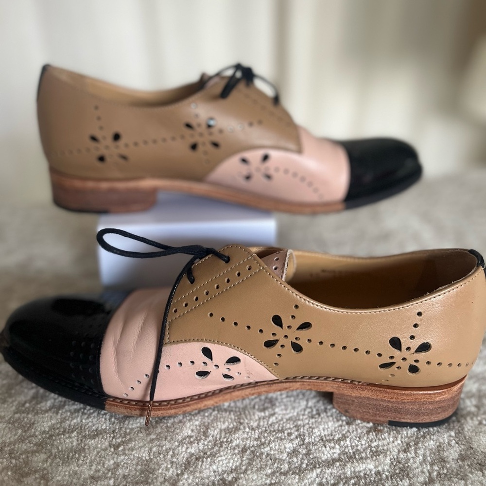 The Office of Angela Scott - 'Mr. Ava' in Neapolitan (pink tan black) - Picture 4 of 15